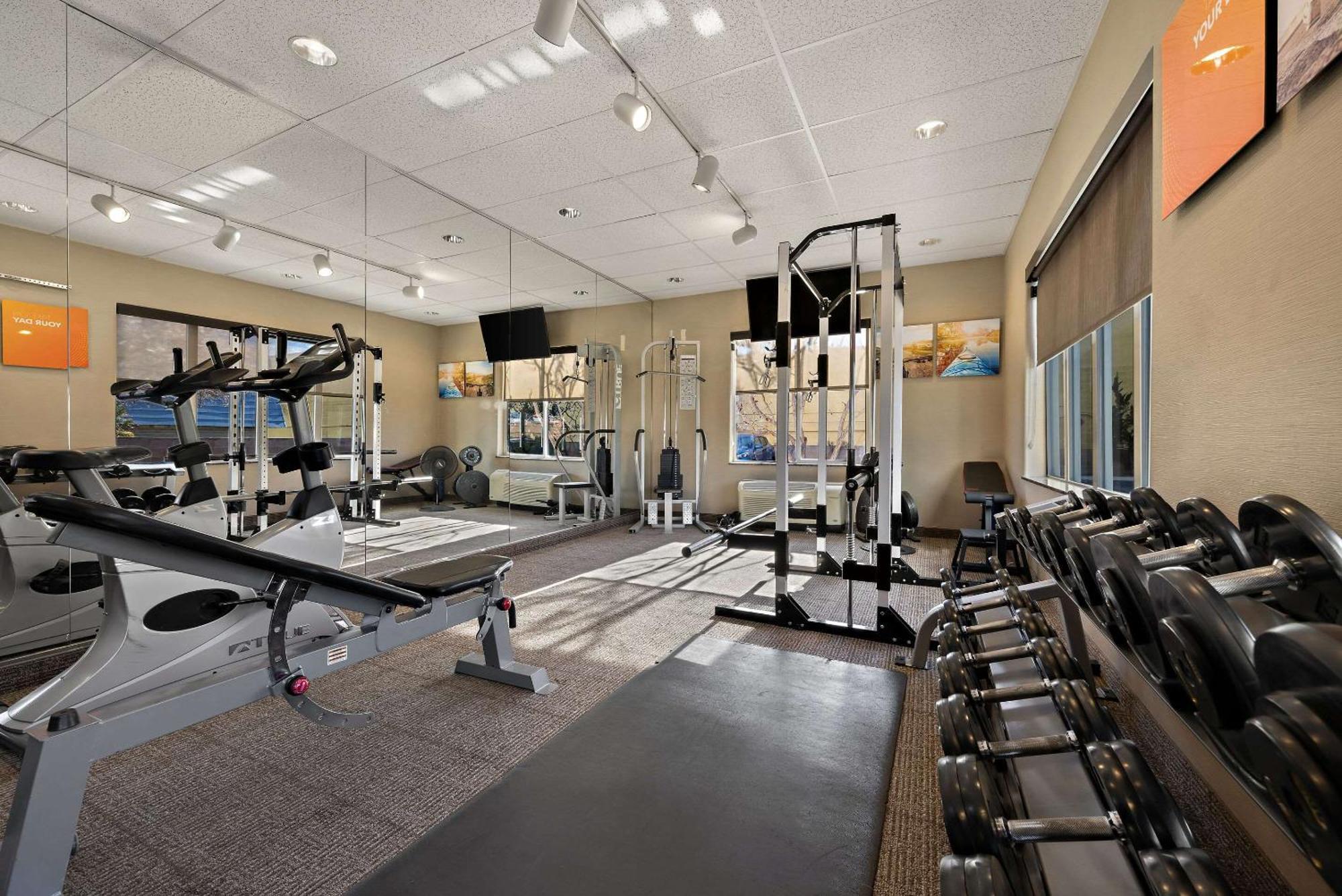 Comfort Inn & Suites Airport Convention Center Рино Экстерьер фото